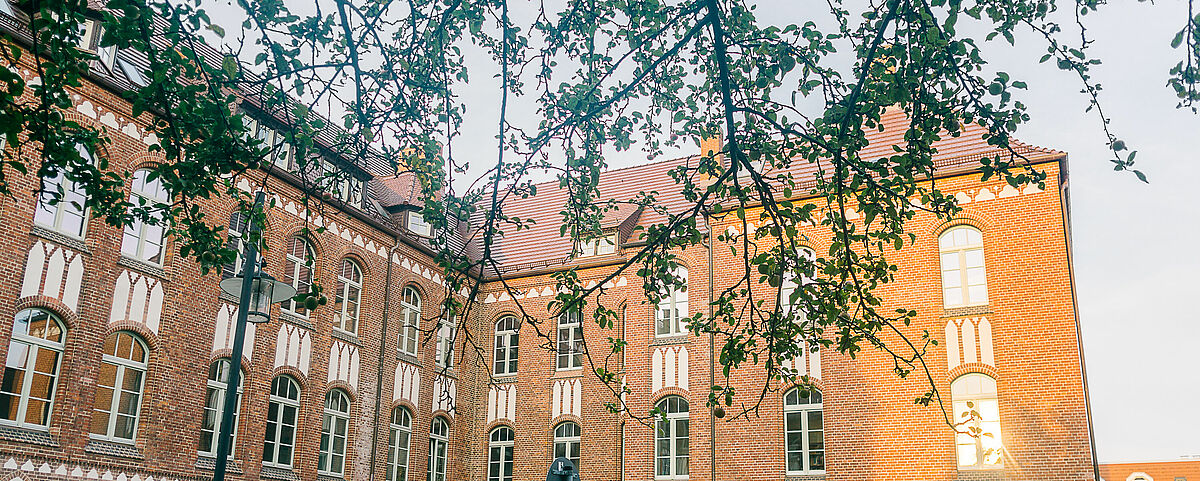 Lohmeyerplatz ©Magnus-Schult, 2018 Lohmeyerplatz ©Magnus-Schult, 2018